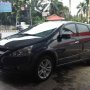 DIJUAL MITSUBISHI GRANDIS MIVEC GT 2.4 AT 2012 ABU-ABU METALIK