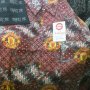 Kemeja Batik Manchester United