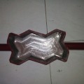 Cetakan paving manual model cetak cacing untuk paving taman