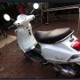 Dijual PIAGGIO LX 150 ie 2012 putih mulus