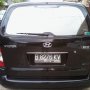 Jual HYUNDAI TRAJET 2.0 MANUAL HITAM THN 2004 BGUS MLUS TRWAT