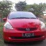 Jual HONDA JAZZ idsi MERAH 2005