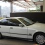 Jual BMW 320i manual thn 1995 warna putih