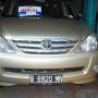 TOYOTA AVANZA G/M 1.3  MANUAL GOLD METALIC