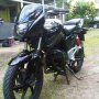 Jual Bajaj Pulsar 200 Hitam 2008 akhir , plat b atas nama sendiri! Mulus