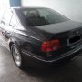 Jual BMW Seri 528i Hitam Automatic tahun 2000 Mulus Terawat