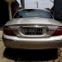 Jual JAGUAR S TYPE TH 2000 ISTIMEWA MULUS