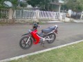 JUal Suzuki Satria Hiu 2 Tak merah-hitam Tahun 2004