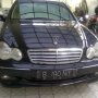 Jual Mercedez bens tahun 2003 ... hitam muluss mesin halus.