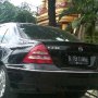 Jual Mercedez bens tahun 2003 ... hitam muluss mesin halus.