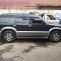Jual Opel blazer dohc lt warna hitam metalik tahun 2000