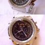 BREITLING Circle Year (Black)