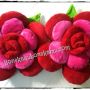 Bantal Mawar