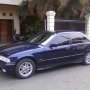 Jual BMW 320i MT 94 Biru metalik