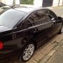 Jual BMW 320 i Business 2010 Triptonic Black MULUS