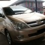 Jual Toyota Kijang Innova 2.0 G AT Bensin 2004