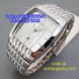 GUESS Oval for Ladies