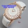 Cartier Romawi RingDiamond White