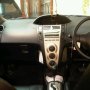 Jual Toyota yaris E 2010 black AT