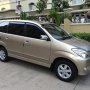 Dijual Toyota Avanza G Manual 2008 Gold