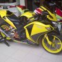 Jual CBR 250 Full Modif Yellow Handsome 2012