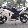 Jual CBR 150 RE Putih 2011 limited edition bandung