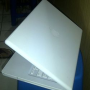 Jual macbook white