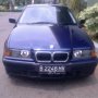 BMW 318i limited 1998 Biru