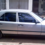 Jual Mercedez benz 230e manual silver 1990