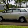 TOYOTA INNOVA G MT TH 2005 SILVER 131.5 JT JOGLO MERUYA