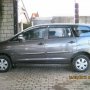 Toyota Innova E Silver Stone Plus 2011 siap pakai