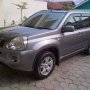 Jual Nissan X-Trail MT 2008 abu-abu Istimewa