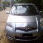 Jual toyota yaris e matic 2010 silver