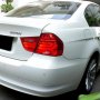 Dijual BMW 325i E90 LCI 2011/10 WHITE EDITION! KM 17ribuan