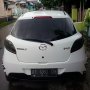 Jual Oper Kredit Mazda 2 2011 Putih