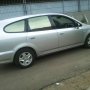 Jual Honda Stream 1.7 silver AT thn 2002 - sangat istimewa