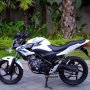 JUAL HONDA CB150R STREETFIRE 2013 PUTIH BIRU