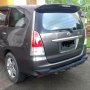 Jual TOYOTA Kijang Innova J 2009 Abu-abu 