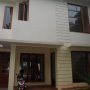 Jual Rumah Bagus di Kemang bebas banjir