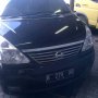 Jual serena 2008 Hitam 