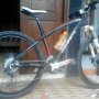 Jual dominate 011 hitam 