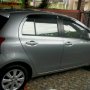 Jual toyota yaris 2011 AT Silver