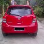 Nissan March 2011 AT Merah