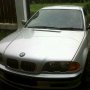 Dijual BMW Series 325i th 2001 Hitam Metalik