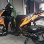 Jual Vario Techno 125 FI Helm-in Orange siap pakai