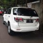 Jual toyota fortuner 2013 at putih mulus