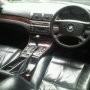 BMW 318i Th.2000 Automatic Hitam