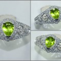 Beautiful HOT Fresh Green PERIDOT Crystal - RL 119
