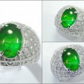 Exclusive Vivid Green Bacan Kristal - RBN 023