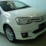 Jual Toyota Etios Valco G 2014 Putih siap pakai